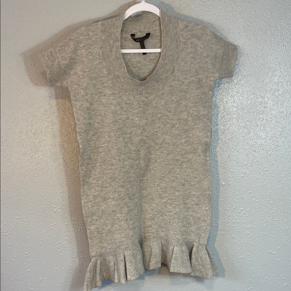 BCBGMAXAZRIA Beige/Gray Short Sleeve Sweater Dress Ruffle Hem Knit Wool/Cashmere - Picture 2 of 11